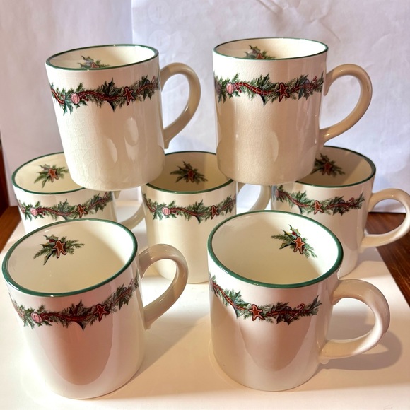 🎄 7 O’Tannenbaum mugs for Christmas from The Cellar at Macys Cream with greenery - Picture 1 of 8